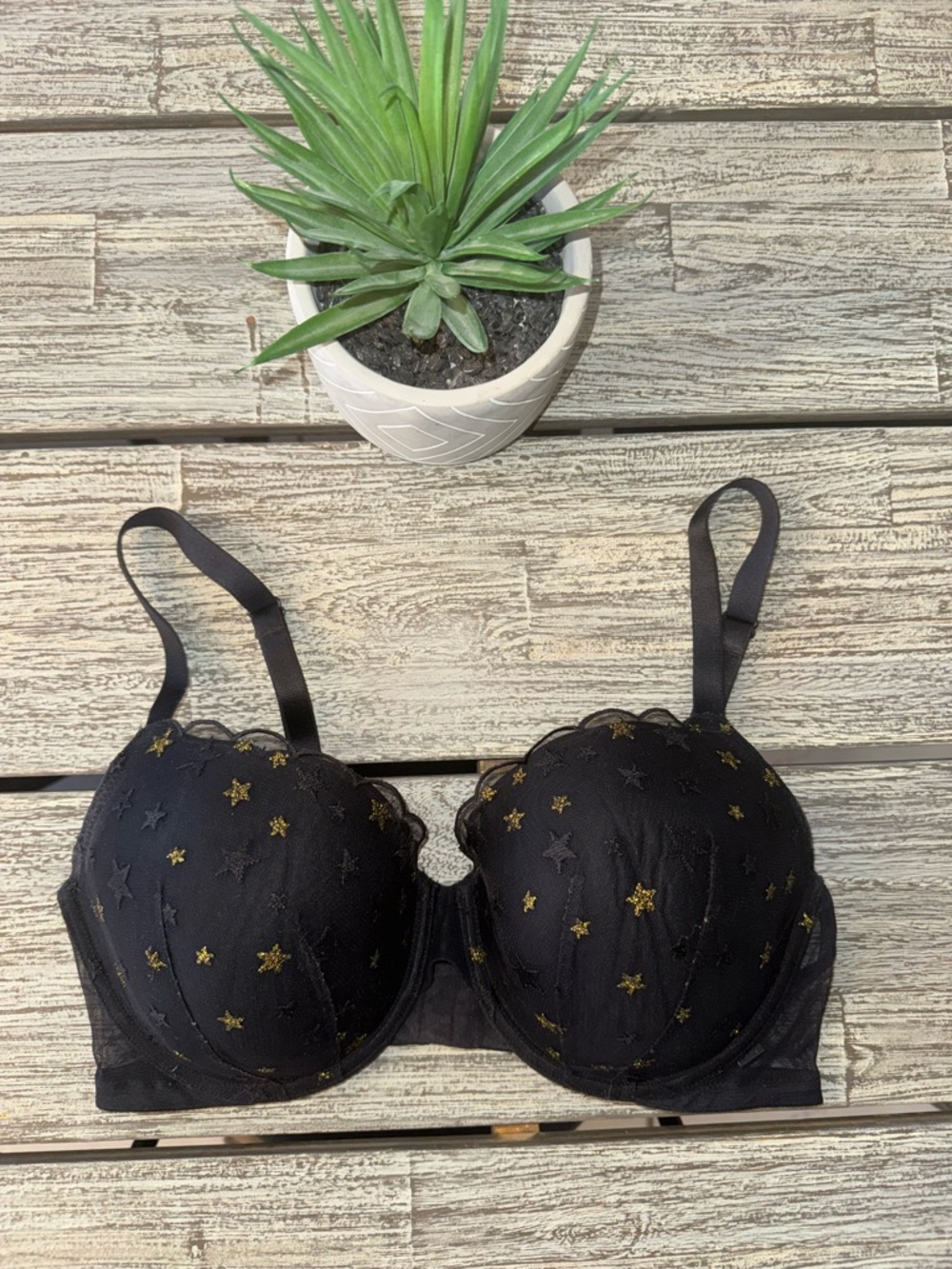 Victoria's Secret Gold & Black Lace-Trim Underwire Bra, Sz 36DD